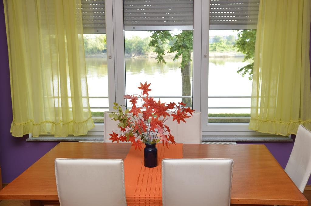Guesthouse Sava Славонски-Брод Экстерьер фото
