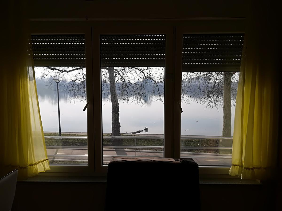 Guesthouse Sava Славонски-Брод Экстерьер фото