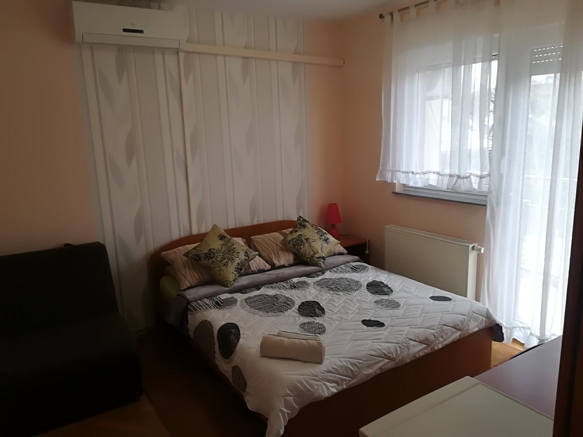 Guesthouse Sava Славонски-Брод Экстерьер фото