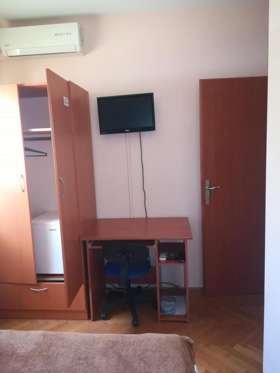 Guesthouse Sava Славонски-Брод Экстерьер фото